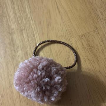 ボンボリのヘアゴム