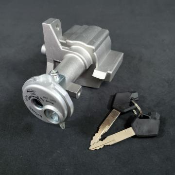 �A�h���X V125 G/S �C�O�j�b�V���� �L�[�V�����_�[ �Z�b�g CF46A