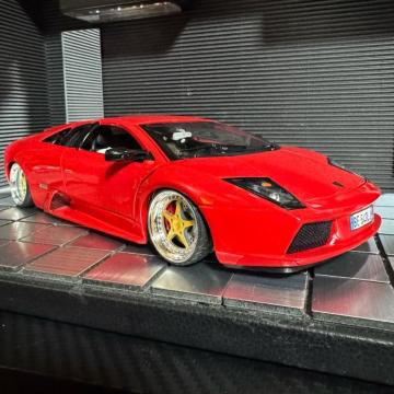 Bburago 1/18 {M[j VGS(JX^dl)bh