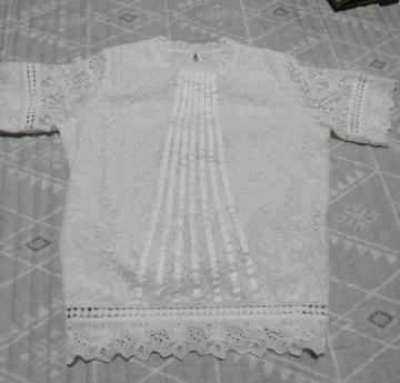AnnaNicola�z���C�g���[�X�u���E�X