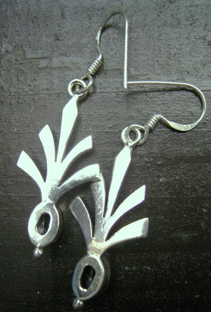 ジルコニアシルバーロングピアス*アクアマリンブルー* < 女性アクセサリー/時計 ジルコニアシルバーロングピアス*アクアマリンブルー* < 女性アクセサリー/時計の