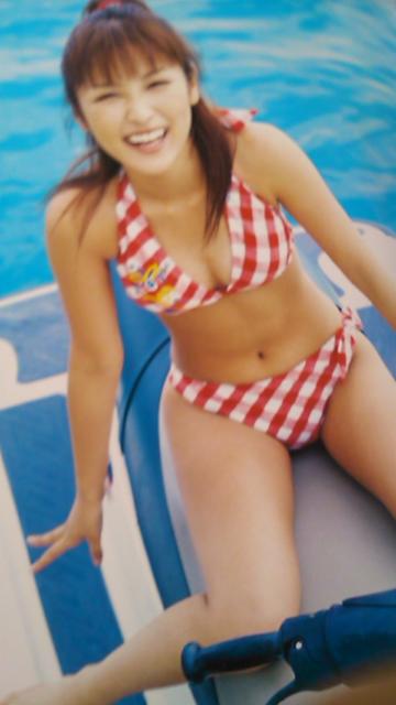 送料込み・石川梨華〜写真集〜美品 < タレントグッズ  送料込み・石川梨華〜写真集〜美品 < タレントグッズの