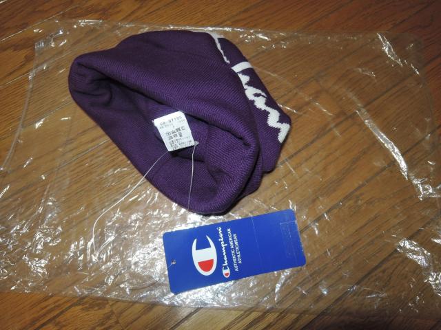 新品 Champion チャンピオン ニットキャップ パープル紫 ロゴ LOGO ビーニー < ブランド  新品 Champion チャンピオン ニットキャップ パープル紫 ロゴ LOGO ビーニー < ブランドの