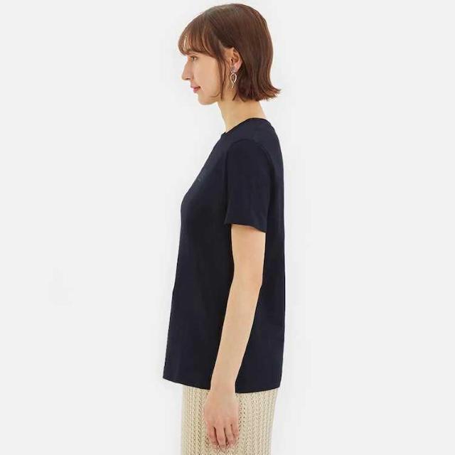 GUグラフィックT(半袖)ELLE2 Mサイズ ネイビー NAVY 紺 綿100% < ブランド  GUグラフィックT(半袖)ELLE2 Mサイズ ネイビー NAVY 紺 綿100% < ブランドの