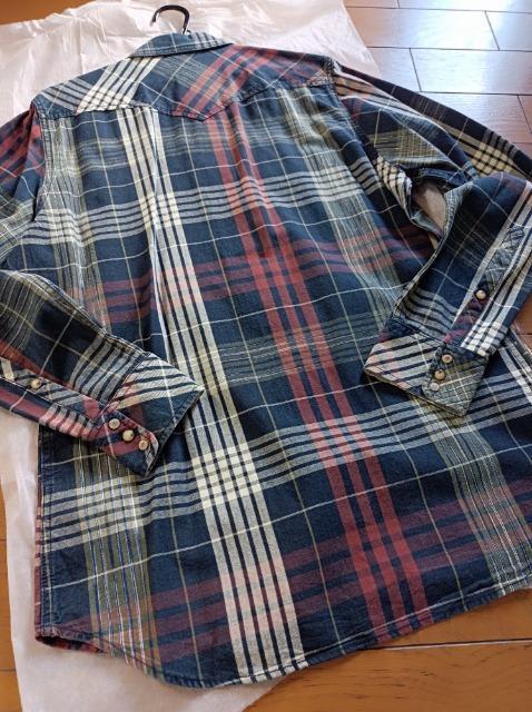 DIESEL★チェック長袖シャツ★新品同様★男女OK★素敵カッコいい★ディーゼル★ < 男性ファッション  DIESEL★チェック長袖シャツ★新品同様★男女OK★素敵カッコいい★ディーゼル★ < 男性ファッションの