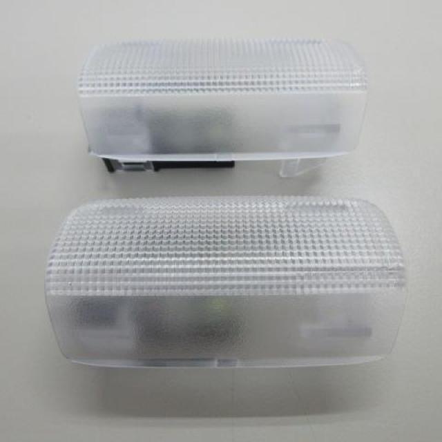 純正品 ドアカーテシランプ ランドクルーザー 250 フロ < 自動車/バイク 純正品 ドアカーテシランプ ランドクルーザー 250 フロ < 自動車/バイク