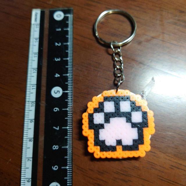 ハンドメイド☆アイロンビーズ肉球キーホルダー☆ < ペット/手芸/園芸 ハンドメイド☆アイロンビーズ肉球キーホルダー☆ < ペット/手芸/園芸の