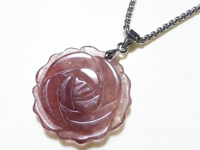 天然石★ピンクエピドート 薔薇彫り ペンダント < 女性アクセサリー/時計 天然石★ピンクエピドート 薔薇彫り ペンダント < 女性アクセサリー/時計の