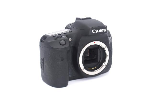 APS-C��჌�t�J�����̍ŏ�ʋ@���Canon 7D �{�f�B�� �� �Ɠd/AV�� 