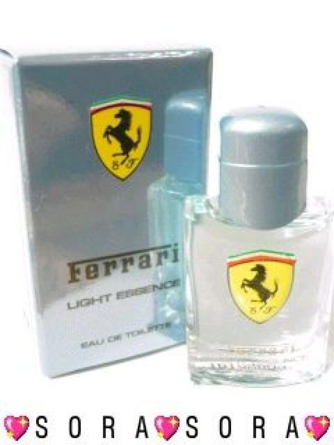 【フェラーリ/Ferrari】EXILE ネスミス.斎藤祐樹愛用♪ライトエッセンス < 香水/コスメ/ネイル 【フェラーリ/Ferrari】EXILE ネスミス.斎藤祐樹愛用♪ライトエッセンス < 香水/コスメ/ネイルの