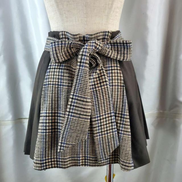 込み★バブルス★ベルトがミソ!チェック柄&ブリーツミニスカート★M★ < ブランド  込み★バブルス★ベルトがミソ!チェック柄&ブリーツミニスカート★M★ < ブランドの