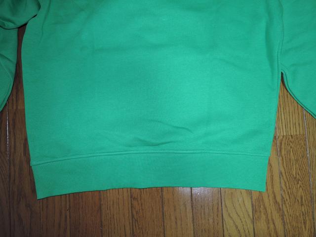 Vi Levi's [oCX 1/4 Wbv XEFbg SM O[ ZIP GREEN SWEATJbg\[RELAXED  uh 