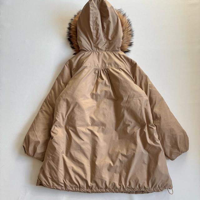 ◆アデュートリステス◆ラクーンファー◆ミドル丈ダウンジャケット◆ベージュ◆M < 女性ファッション ◆アデュートリステス◆ラクーンファー◆ミドル丈ダウンジャケット◆ベージュ◆M < 女性ファッションの