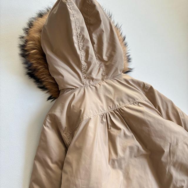 ◆アデュートリステス◆ラクーンファー◆ミドル丈ダウンジャケット◆ベージュ◆M < 女性ファッション ◆アデュートリステス◆ラクーンファー◆ミドル丈ダウンジャケット◆ベージュ◆M < 女性ファッションの