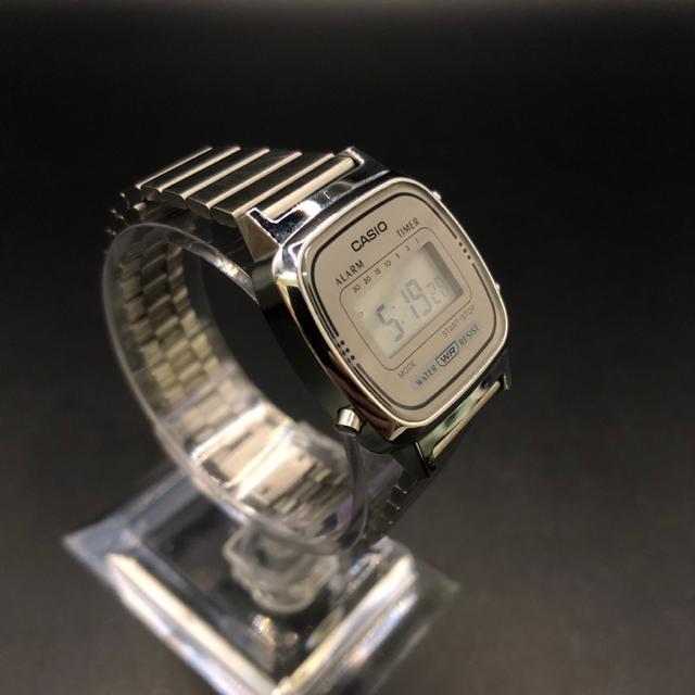 即決 CASIO カシオ デジタル腕時計 LA670W < ブランド 即決 CASIO カシオ デジタル腕時計 LA670W < ブランドの