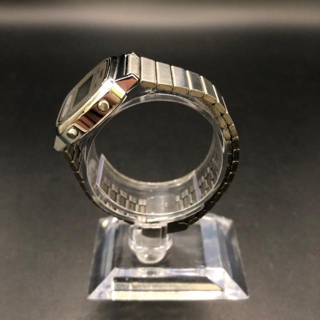 即決 CASIO カシオ デジタル腕時計 LA670W < ブランド 即決 CASIO カシオ デジタル腕時計 LA670W < ブランドの