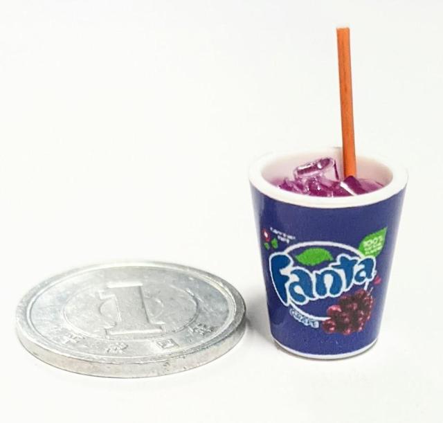 ~j`At@^O[vRbvh[nEXɁfUCႢ񂠂܂    