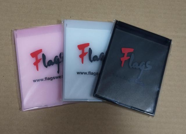 新宿Flags ノベルティ ミラー 手鏡  折り畳み鏡 白 黒 ピンク 3色 3個 < 女性ファッション  新宿Flags ノベルティ ミラー 手鏡  折り畳み鏡 白 黒 ピンク 3色 3個  < 女性ファッションの