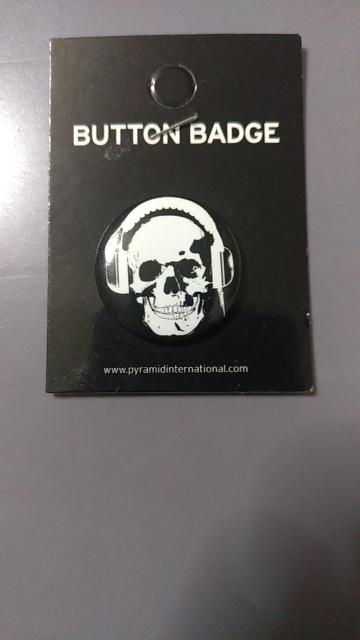 未使用 ピラミッド・インターナショナル 缶バッジ スカル < 男性ファッション 未使用 ピラミッド・インターナショナル 缶バッジ スカル < 男性ファッションの