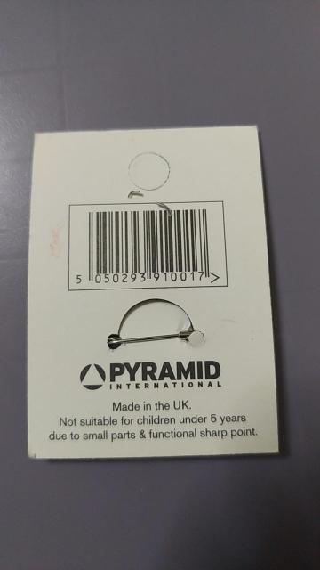 未使用 ピラミッド・インターナショナル 缶バッジ スカル < 男性ファッション 未使用 ピラミッド・インターナショナル 缶バッジ スカル < 男性ファッションの