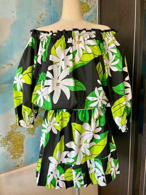 ハワイアンドレス ワンピース ハンドメイド 可愛いティアレ柄 < ペット/手芸/園芸  ハワイアンドレス ワンピース ハンドメイド 可愛いティアレ柄  < ペット/手芸/園芸の