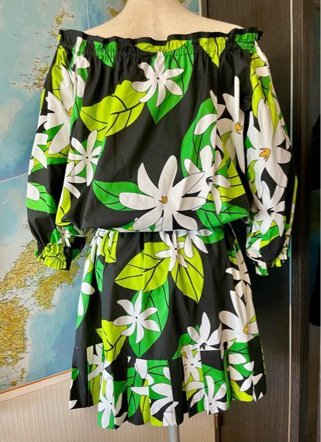 ハワイアンドレス ワンピース ハンドメイド 可愛いティアレ柄 < ペット/手芸/園芸  ハワイアンドレス ワンピース ハンドメイド 可愛いティアレ柄 < ペット/手芸/園芸の