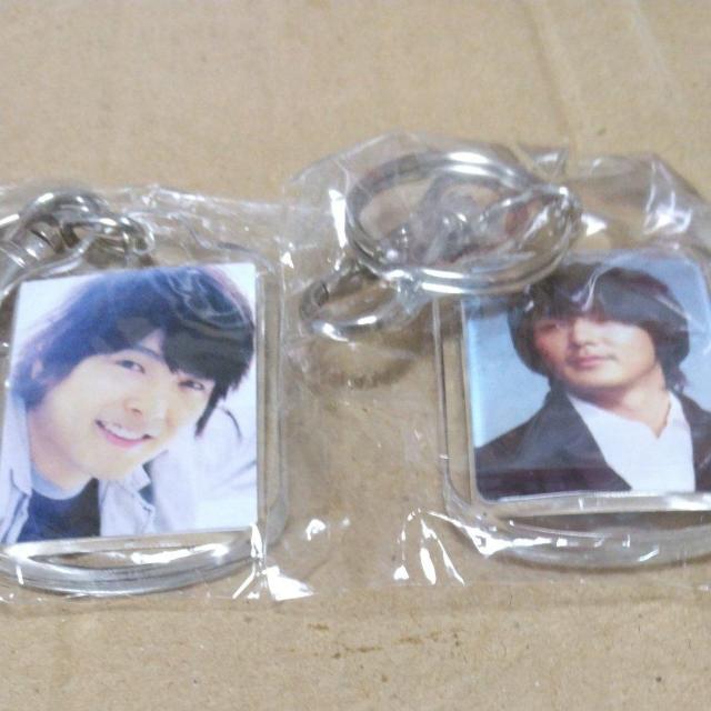 ☆パク・ヨンハ☆写真入りキ−ホルダー2コ < タレントグッズ  ☆パク・ヨンハ☆写真入りキ−ホルダー2コ  < タレントグッズの