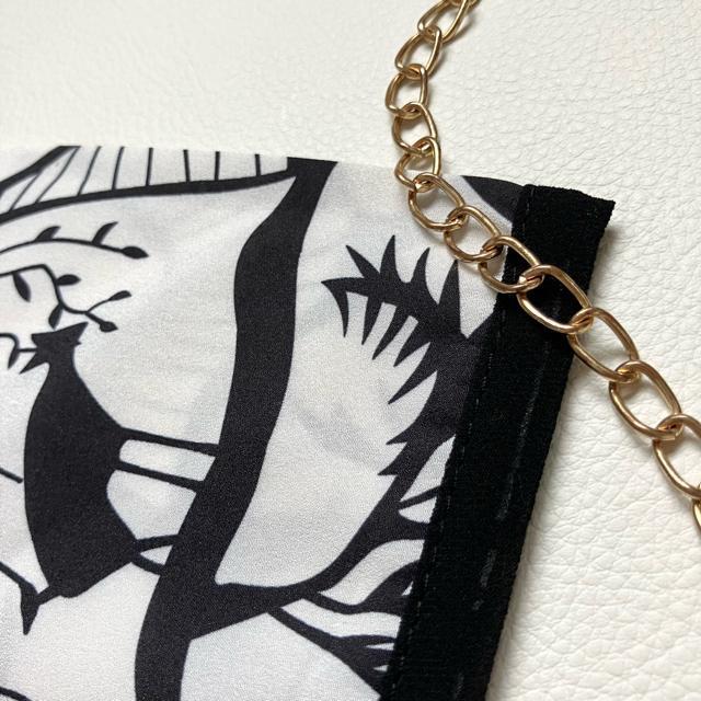 ◆タグ付き新品◆総柄半袖ブラウス◆モノトーン◆白黒◆オフィスカジュアル◆フリーF < 女性ファッション  ◆タグ付き新品◆総柄半袖ブラウス◆モノトーン◆白黒◆オフィスカジュアル◆フリーF < 女性ファッションの