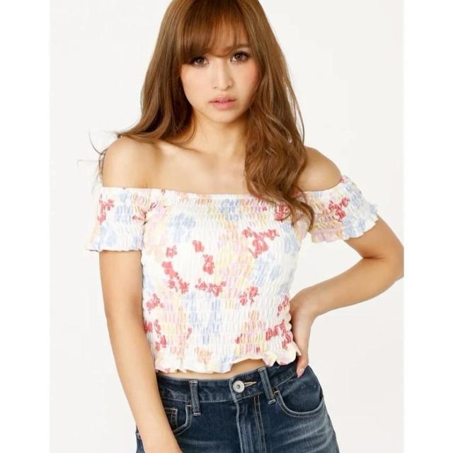 ◆rienda/リエンダ◆Bouquetシャーリングトップス★ホワイトF*ギャルコーデ♪ < ブランド ◆rienda/リエンダ◆Bouquetシャーリングトップス★ホワイトF*ギャルコーデ♪ < ブランドの