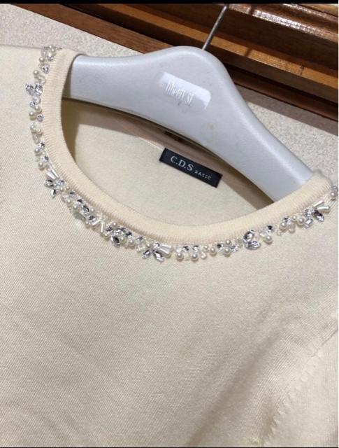 C.D.S BASIC ビジュー飾り付き カットソー M < 女性ファッション C.D.S BASIC ビジュー飾り付き カットソー M < 女性ファッションの