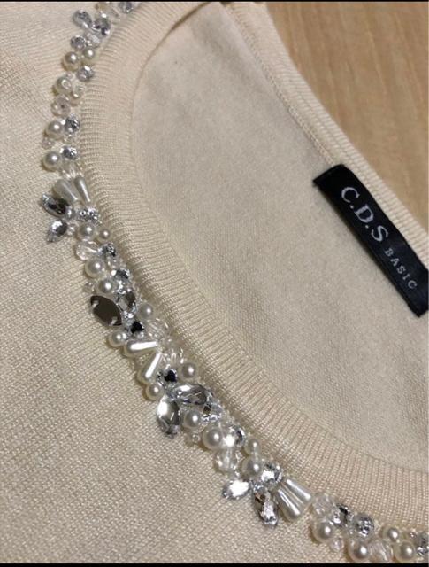 C.D.S BASIC ビジュー飾り付き カットソー M < 女性ファッション C.D.S BASIC ビジュー飾り付き カットソー M < 女性ファッションの