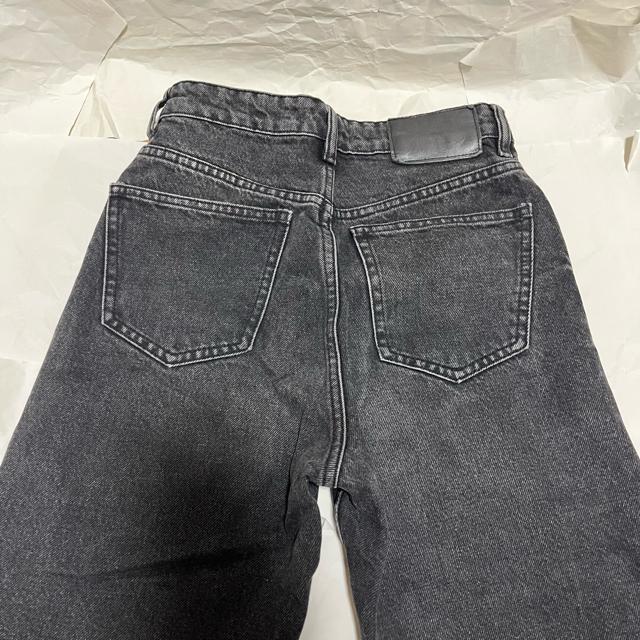 ZARA ザラ ハイウエスト ブラックデニム ストレートパンツ 34 カットオフ < ブランド ZARA ザラ ハイウエスト ブラックデニム ストレートパンツ 34 カットオフ < ブランドの