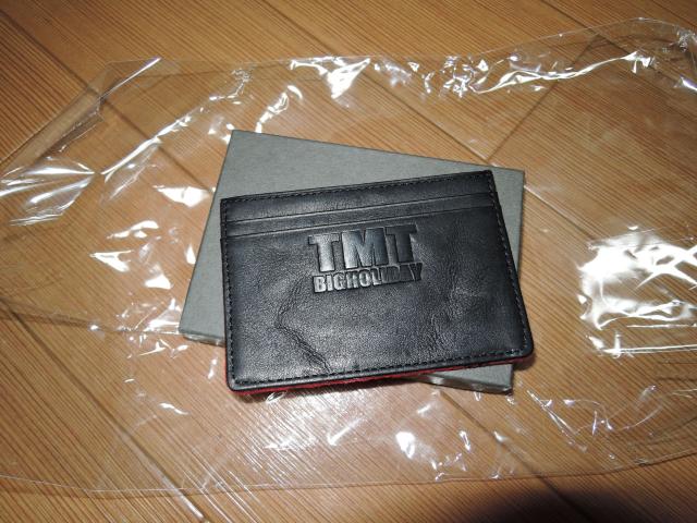 新品 TMT BIG HOLIDAY レザーカードケース 革ウール赤チェック < ブランド  新品 TMT BIG HOLIDAY レザーカードケース 革ウール赤チェック < ブランドの