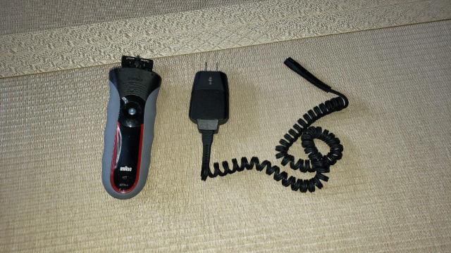 ブラウンSeries3  320Sー5 < 家電/AV  ブラウンSeries3  320Sー5  < 家電/AVの