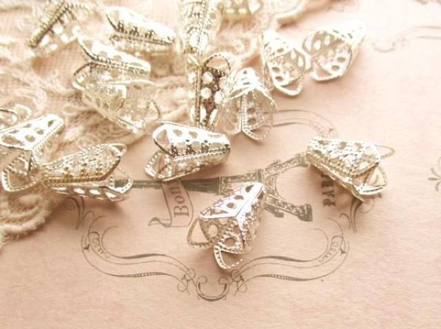 ビーズキャップ10×16oコーン形20個シルバー < ペット/手芸/園芸  ビーズキャップ10×16oコーン形20個シルバー  < ペット/手芸/園芸の