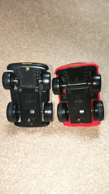 E.BO TOYS MINI ACTION VEHICLESパトカー、消防車セット < ホビー  E.BO TOYS MINI ACTION VEHICLESパトカー、消防車セット < ホビーの