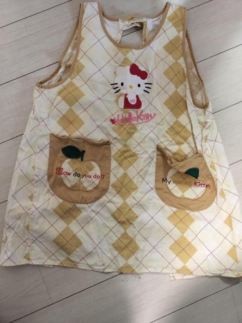 サンリオキティちゃんエプロン☆彡Mサイズ☆彡 < 女性ファッション  サンリオキティちゃんエプロン☆彡Mサイズ☆彡  < 女性ファッションの