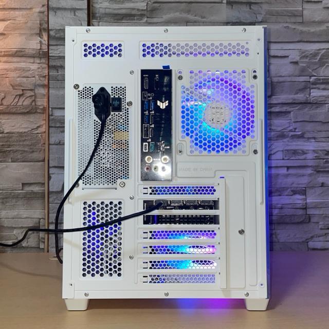 yViQ[~OPCzRyzen7 7800X3D RX9070XT 32GB SSD1TB 850W