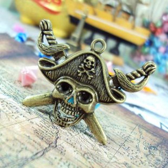 手芸アクセパーツ ゴシック海賊スカルパイレーツチャーム1個 < ペット/手芸/園芸  手芸アクセパーツ ゴシック海賊スカルパイレーツチャーム1個 < ペット/手芸/園芸の