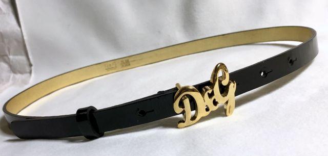 正規良レア ドルチェ&ガッバーナ D&Gロゴゴールドバックルナローエナメルレザーベルト 黒×金 75 クラシック < ブランド  正規良レア ドルチェ&ガッバーナ D&Gロゴゴールドバックルナローエナメルレザーベルト 黒×金 75 クラシック  < ブランドの