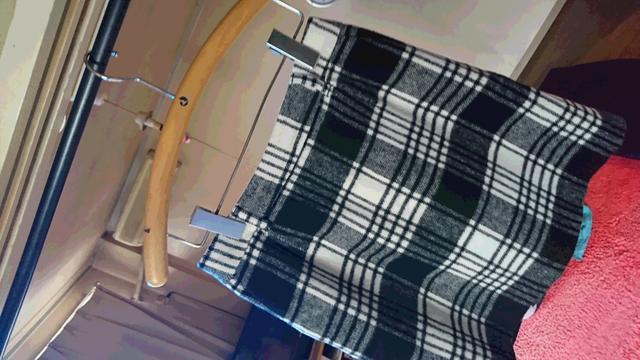 LOWRYS FARM  E[  `FbN  ~jXJ[g  uh 