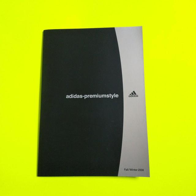 レア★adidas/アディダス★限定ミニタオル2点(新品)&DVD&カタログ4点 < ブランド  レア★adidas/アディダス★限定ミニタオル2点(新品)&DVD&カタログ4点 < ブランドの