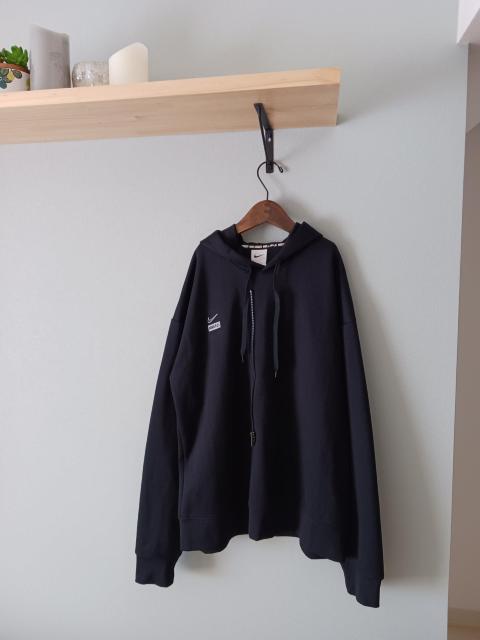 NIKEiCL/p[J[O|PbgtubNp[J[ 