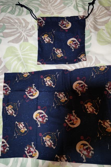 ★新柄紺×風神雷神和柄給食巾着袋&ランチョンマット2点セット < キッズ/ベビー  ★新柄紺×風神雷神和柄給食巾着袋&ランチョンマット2点セット  < キッズ/ベビーの