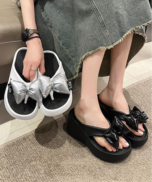 送料無料 新品 トングサンダル リボン付きビーチサンダル < 女性ファッション  送料無料 新品 トングサンダル リボン付きビーチサンダル < 女性ファッションの