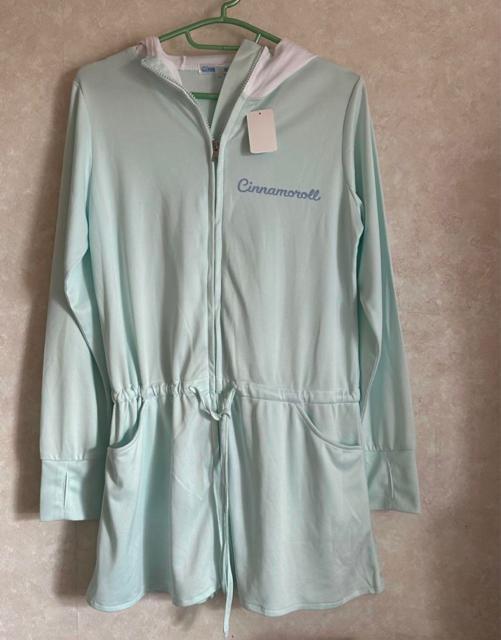 新品 シナモンラッシュガード シナモン 日焼け対策 < 女性ファッション  新品 シナモンラッシュガード シナモン 日焼け対策  < 女性ファッションの