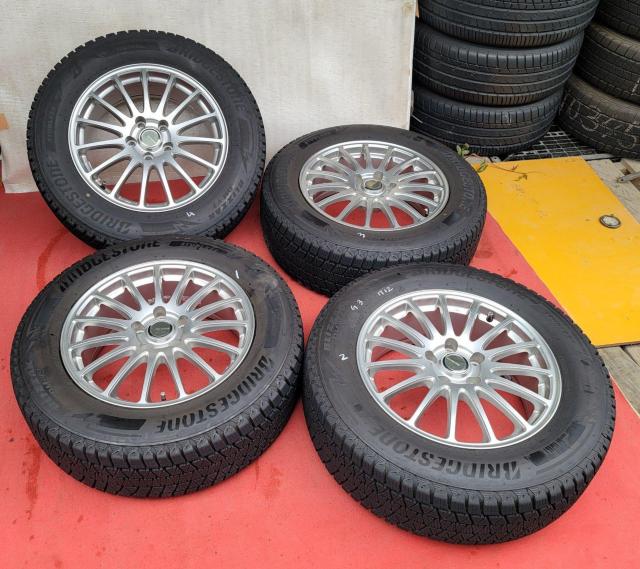 ECO FORME エコフォルムアルミホイール17インチ7J +38 pcd 114.3スタッドレスタイヤ付き4本セット < 自動車/バイク ECO FORME エコフォルムアルミホイール17インチ7J +38 pcd 114.3スタッドレスタイヤ付き4本セット < 自動車/バイク