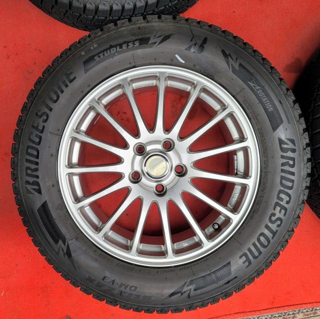 ECO FORME エコフォルムアルミホイール17インチ7J +38 pcd 114.3スタッドレスタイヤ付き4本セット < 自動車/バイク ECO FORME エコフォルムアルミホイール17インチ7J +38 pcd 114.3スタッドレスタイヤ付き4本セット < 自動車/バイク