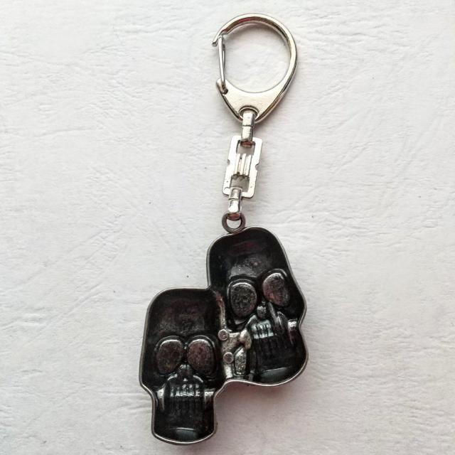 KeyHolder キーホルダー スカル 骸骨 カリスマ ハーツ 海賊旗 ドクロ < 男性ファッション  KeyHolder キーホルダー スカル 骸骨 カリスマ ハーツ 海賊旗 ドクロ < 男性ファッションの