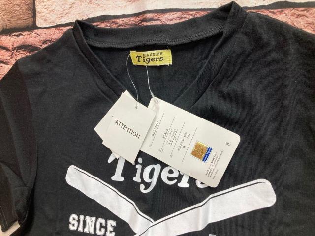 送料無料!目標は日本一!頑張れっ!『Tigers』レディース綿混TシャツA柄(画像から)1枚 < 女性ファッション  送料無料!目標は日本一!頑張れっ!『Tigers』レディース綿混TシャツA柄(画像から)1枚 < 女性ファッションの